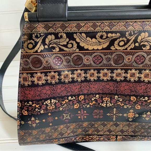 NWT Calja Italian Genuine Leather Embossed Over the Shoulder Purse Handcrafted - Picture 2 of 16